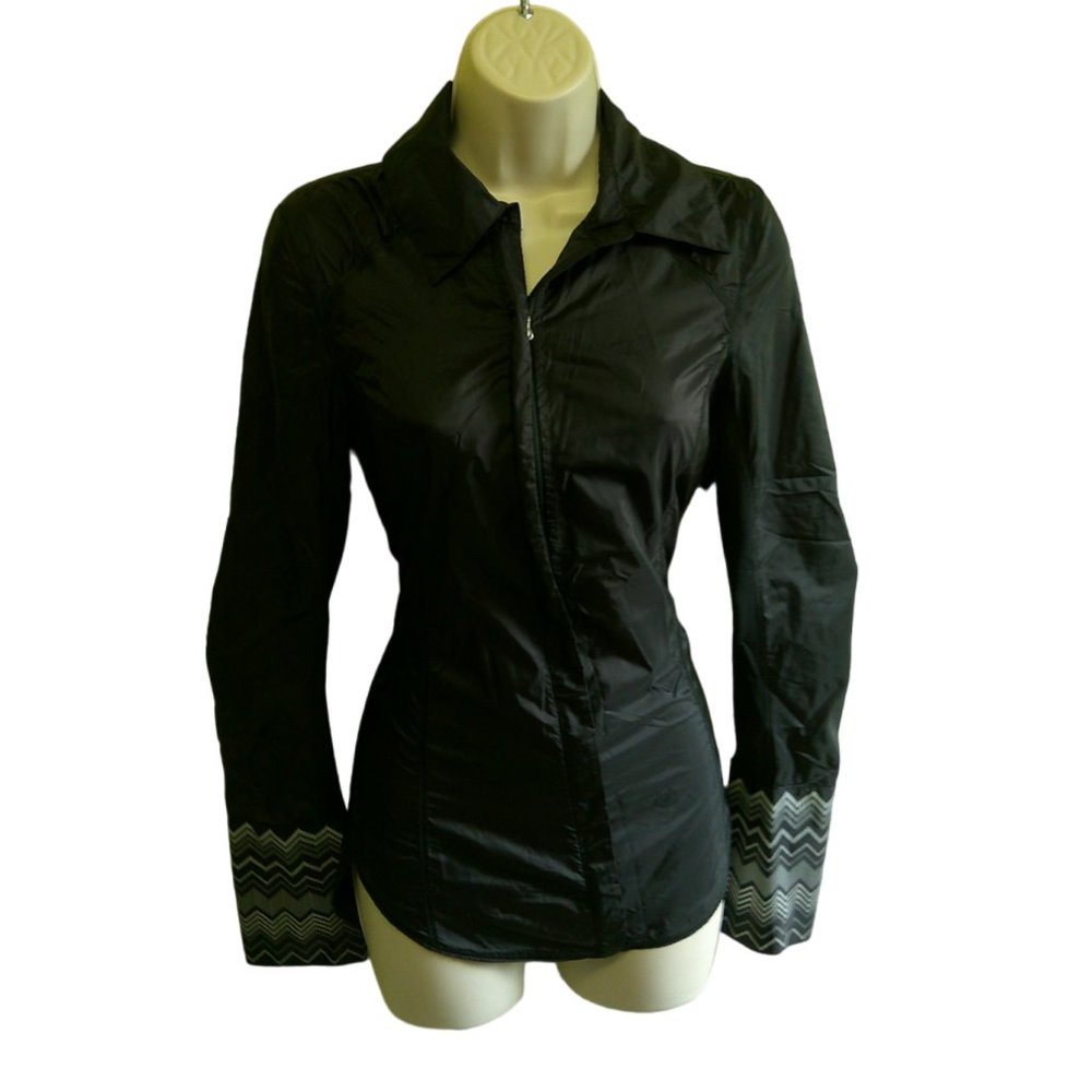 Lululemon Women's Black Pedal Power Wind Lightweight Jacket
